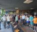 Participants et collaborateurs réunis pour une photo de groupe lors du tournoi de padel organisé par Kelyps, dans un esprit d’équipe et de convivialité.